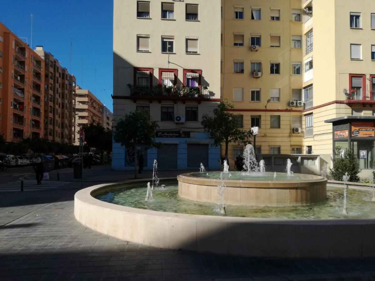 Janini Bajo *